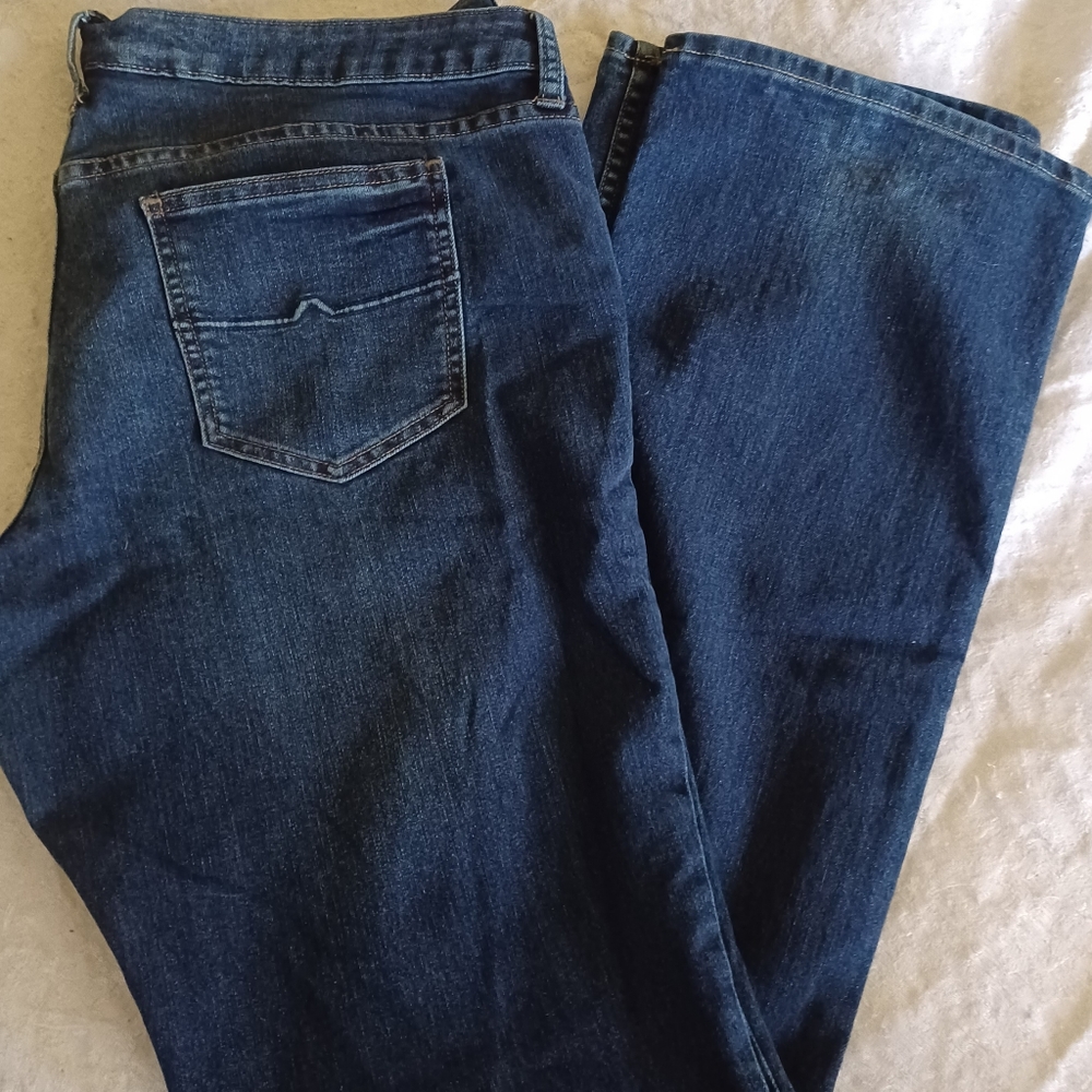 Arizona Jean's